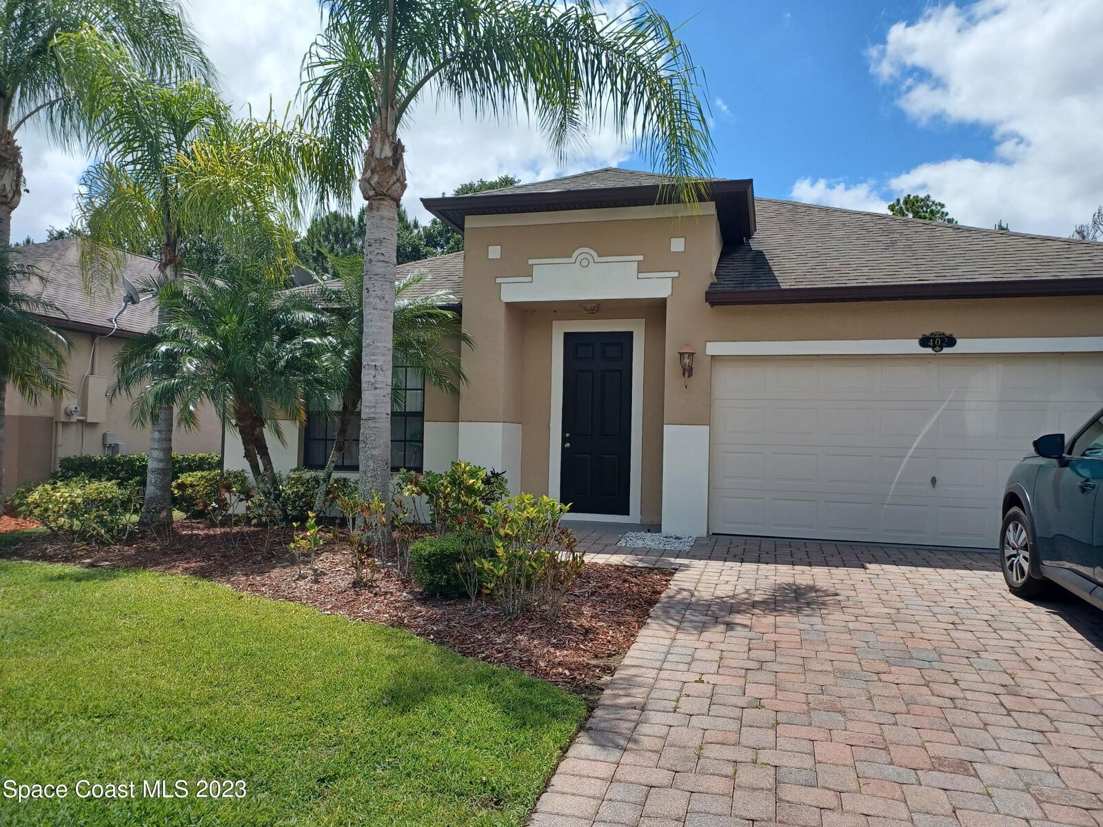 Property Photo:  402 Breckenridge Circle SE  FL 32909 