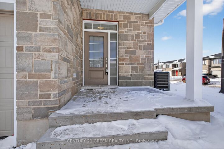 Property Photo: 353 Buckthorn Drive ON K7P 0S1