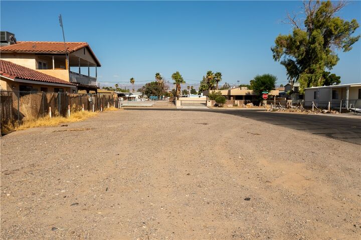 Property Photo: 2167 Oswood Lane AZ 86442