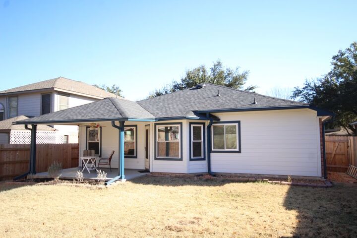 Property Photo:  509 Paso Fino Trail  TX 78613 