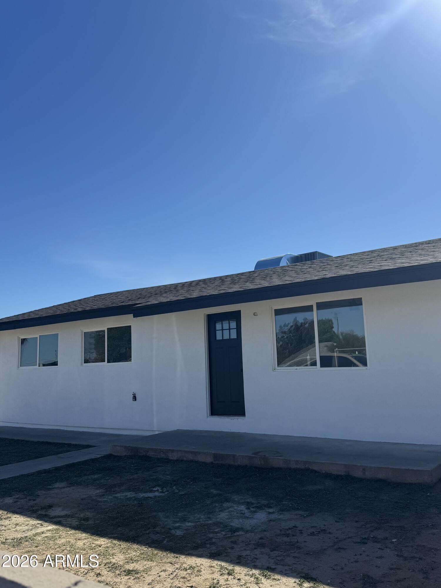 Property Photo:  1301 W Sunland Avenue  AZ 85041 