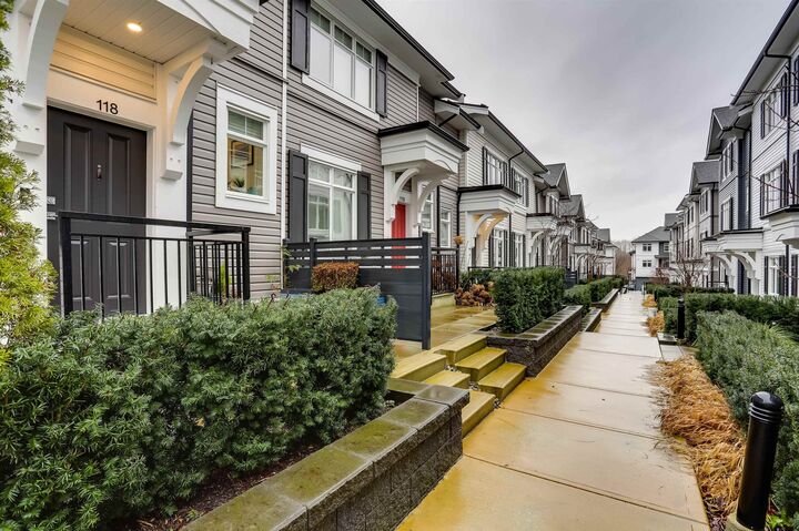 Property Photo: 2070 Oak Meadows Drive 118 BC V3Z 1J1