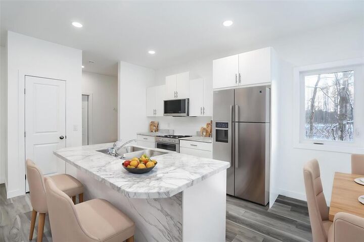 Property Photo: 3 12 Road North MB R0A 1P0