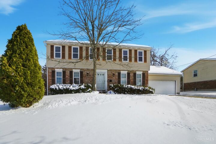 Property Photo: 12020 Elkridge OH 45240