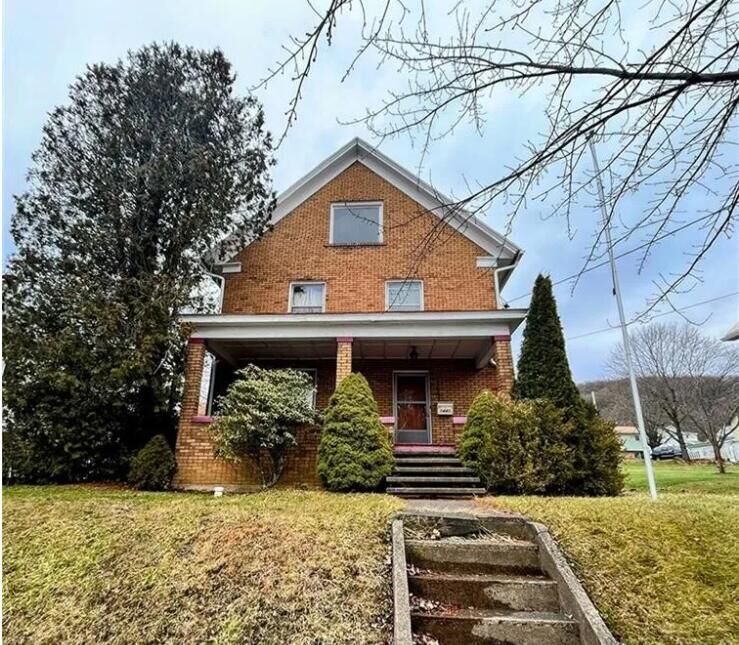 Property Photo:  1441 Philadelphia St  PA 15701 