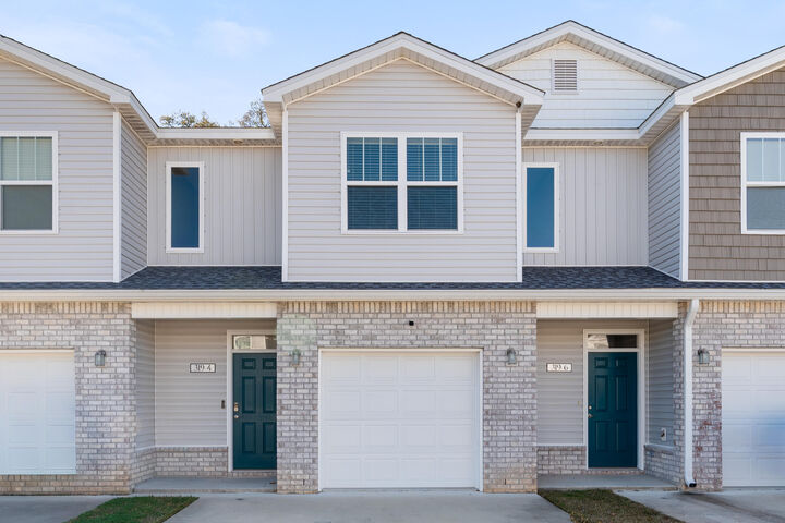 Property Photo:  319 Carmel Drive 4  FL 32547 