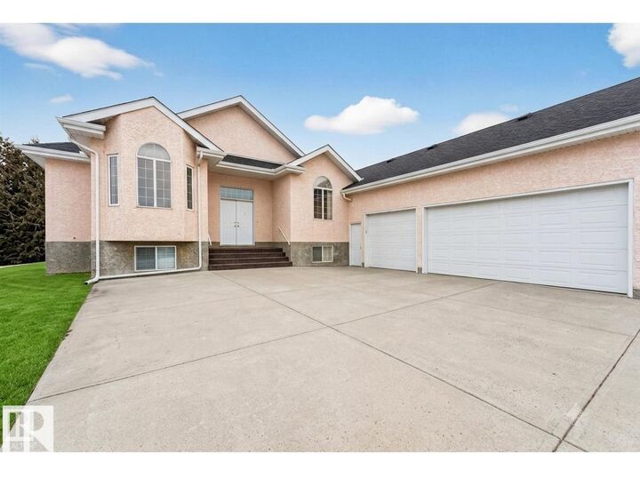 Property Photo: 53302 Rge Road 261 83 AB T7Y 1A7