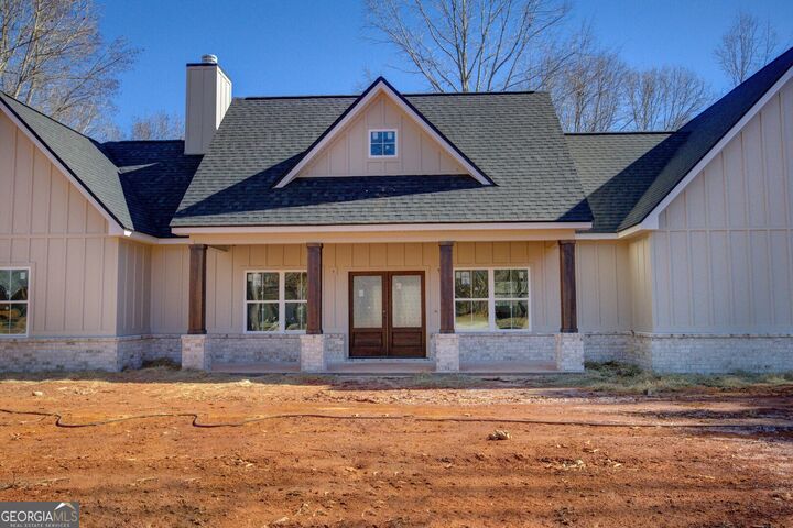 Property Photo:  108 Woodcrest Drive  GA 30233 