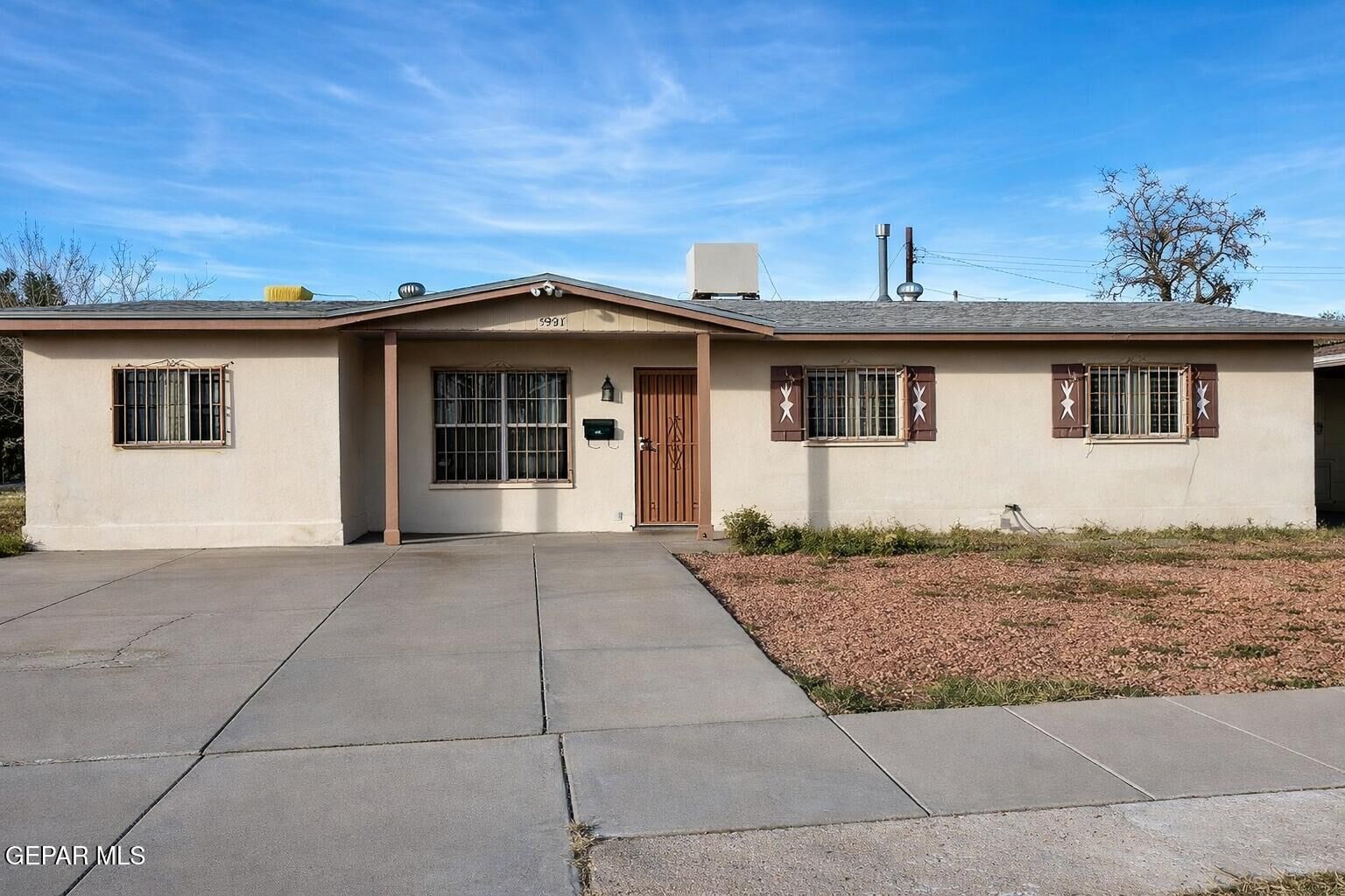 Property Photo:  5901 Simpia Drive  TX 79905 
