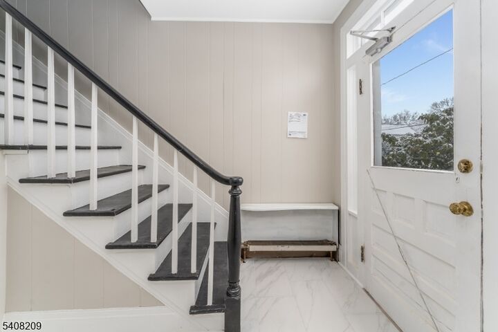 Property Photo:  20 Park Ave B  NJ 08822 