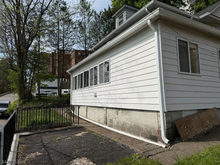 Property Photo:  159 Plane St  NJ 07005 