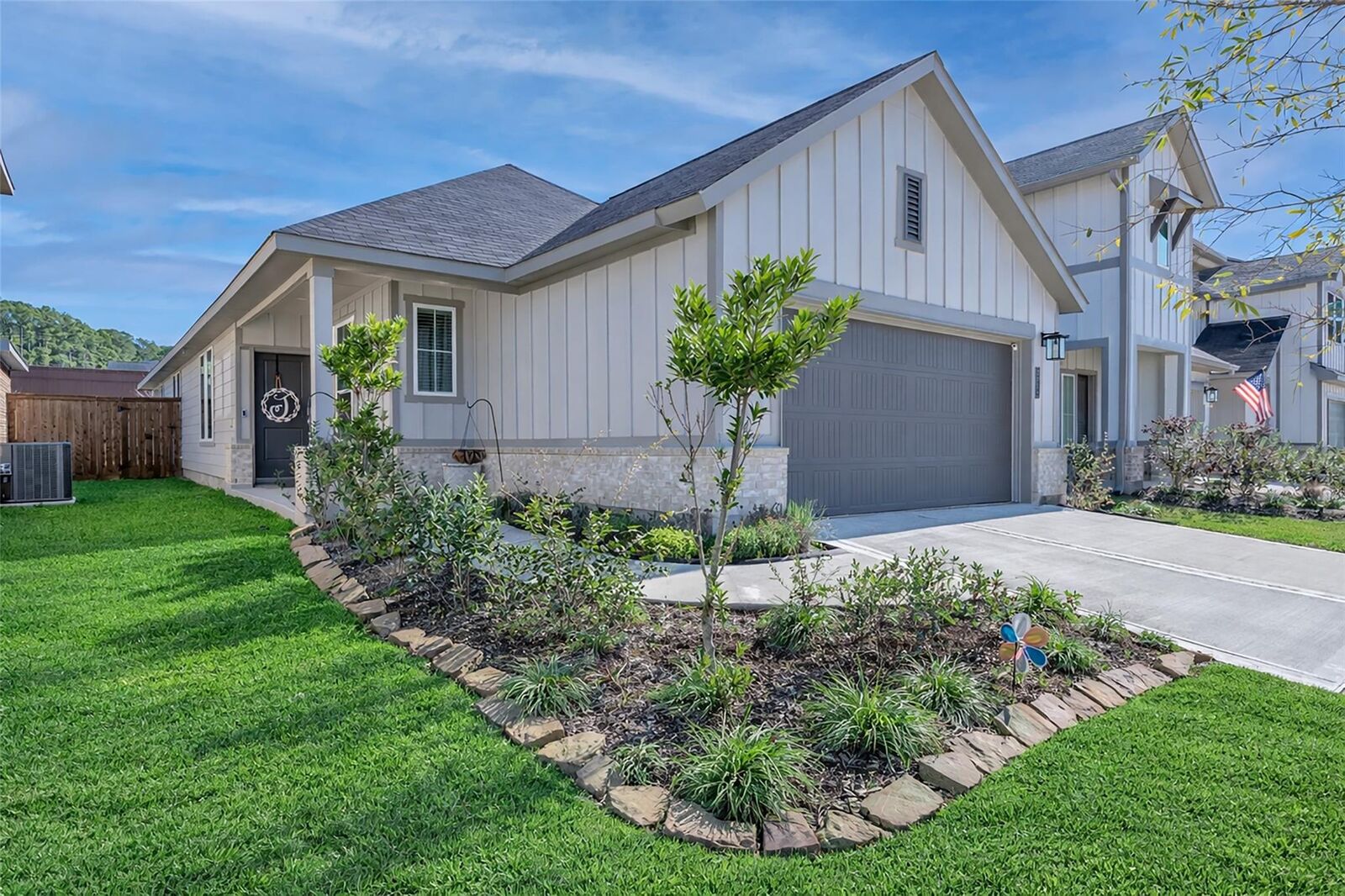 Property Photo:  2818 Bluebonnet Ridge Drive  TX 77304 
