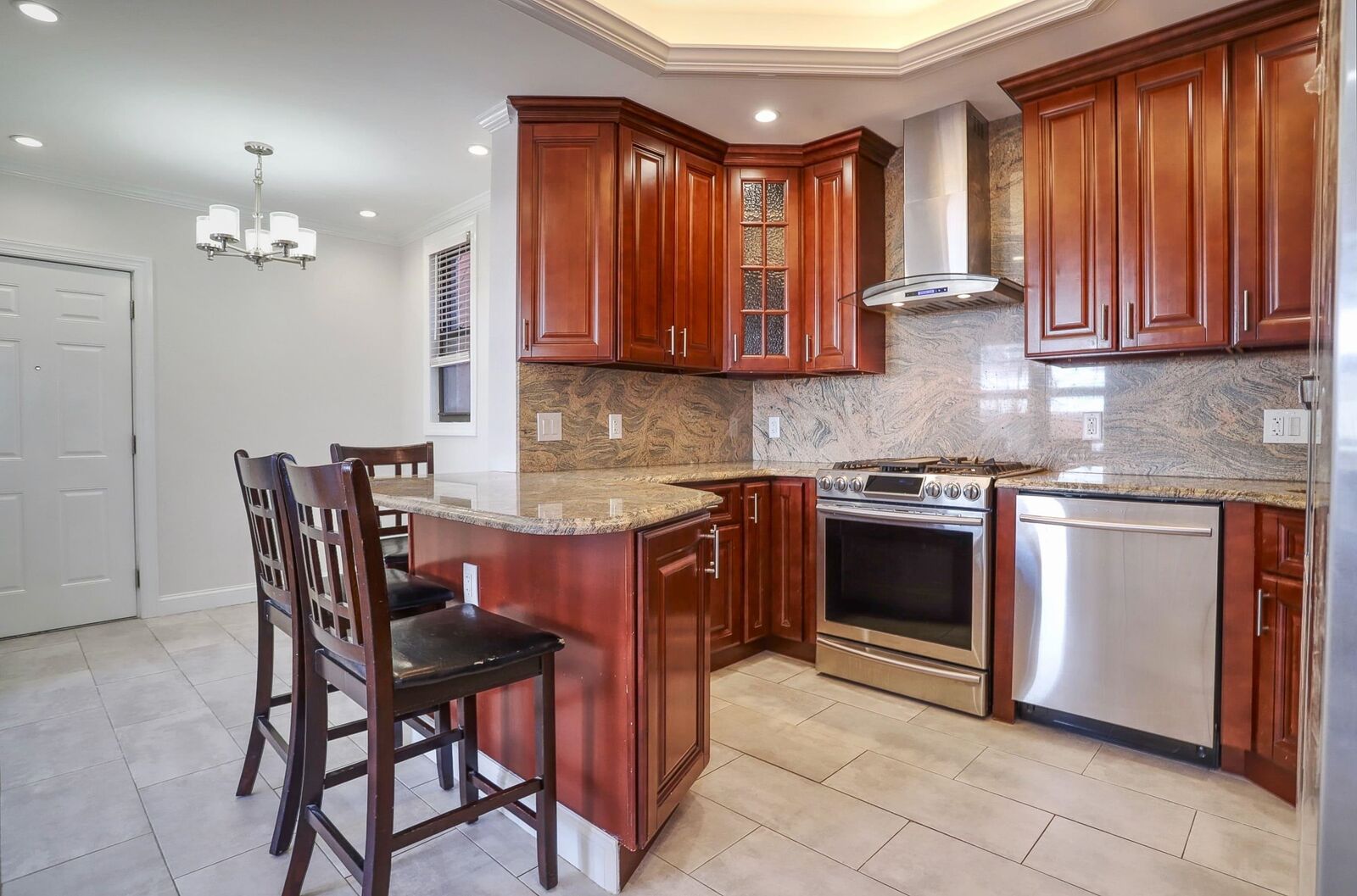 Property Photo: 915 Central Ave 3 NJ 07087