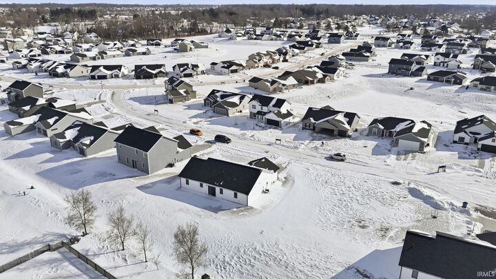 Property Photo:  1436 Marsh Deer Run  IN 46748 