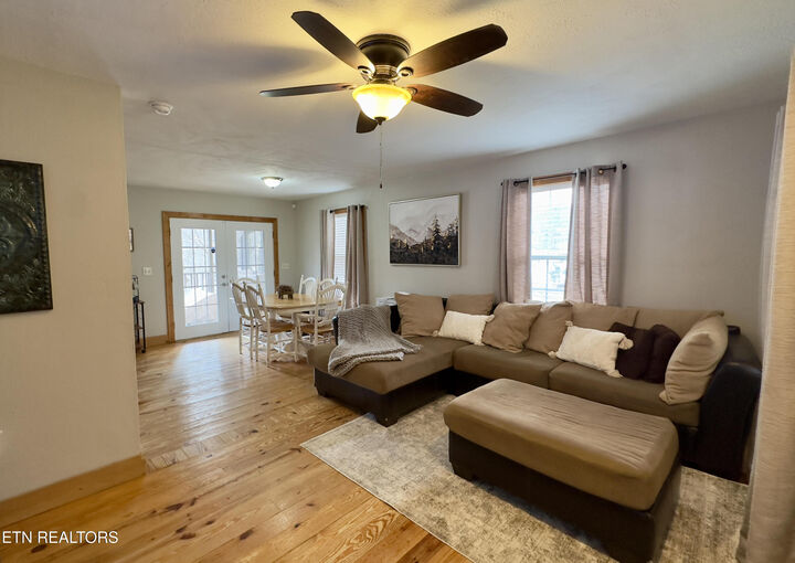 Property Photo: 146 Hollow Rd TN 37722