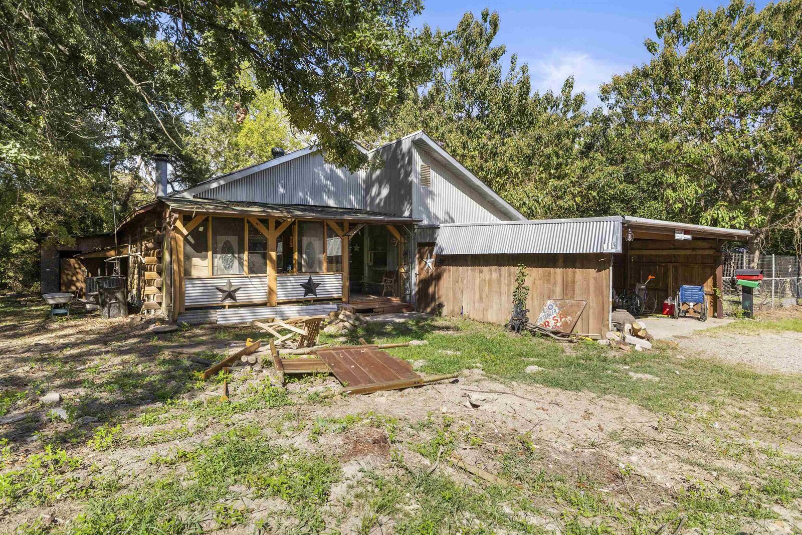 Property Photo:  178 Cedar Crest  TX 75602 