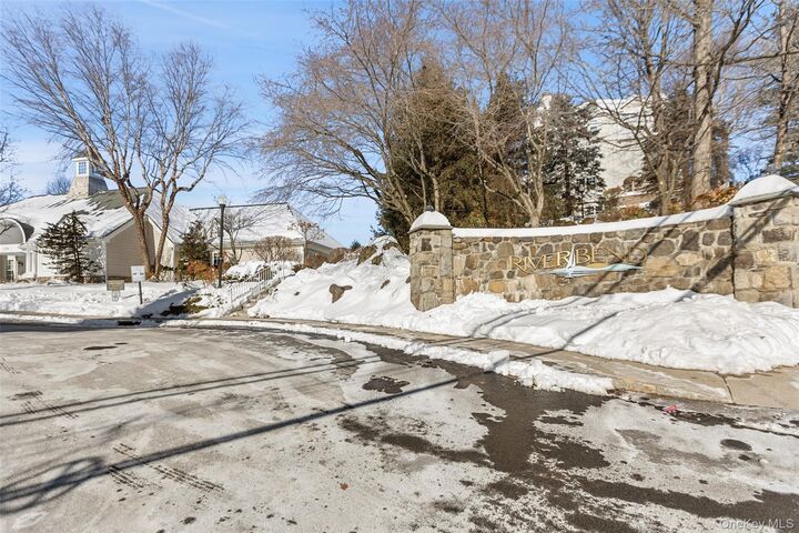 Property Photo:  321 Northview Court  NY 10566 