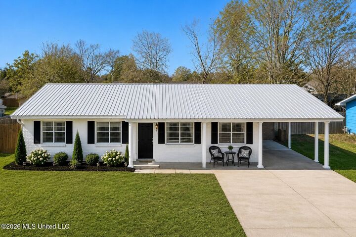 Property Photo:  103 Reeves Street  MS 39560 