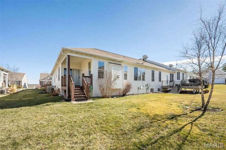 Property Photo:  247 Pigeon Drive V  MO 63367 