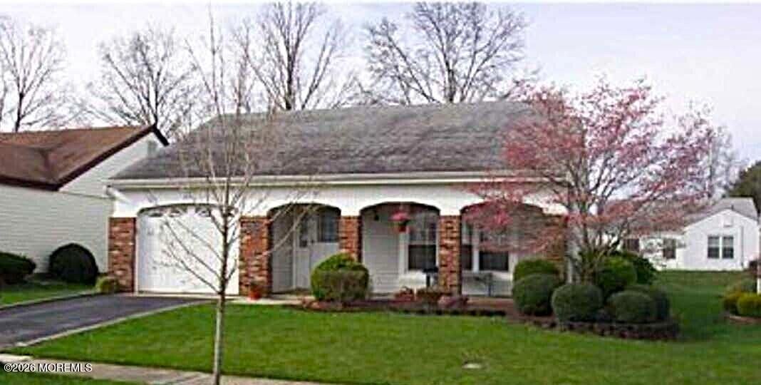 Property Photo:  47 Sandhurst Street  NJ 08759 