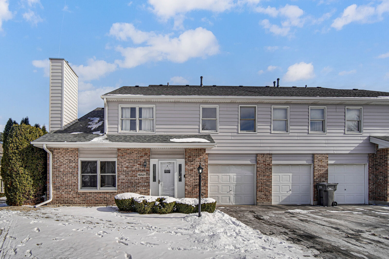 Property Photo:  15521 Whitehall Lane 68A  IL 60462 
