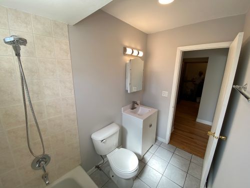 Property Photo:  1415 W Pratt Boulevard 107  IL 60626 