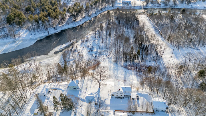 Property Photo:  11 Alton Street  ME 04463 