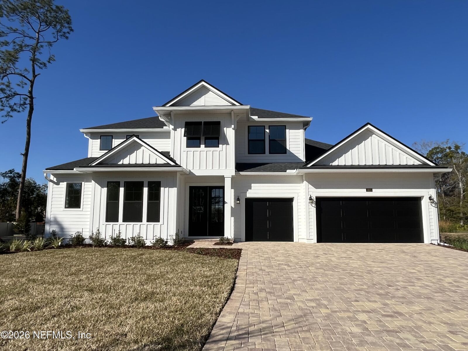 Property Photo:  1015 Creighton Road  FL 32003 