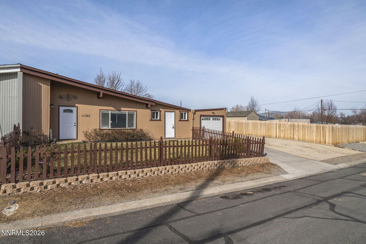 Property Photo: 11303 Rocky Mountain Street NV 89506