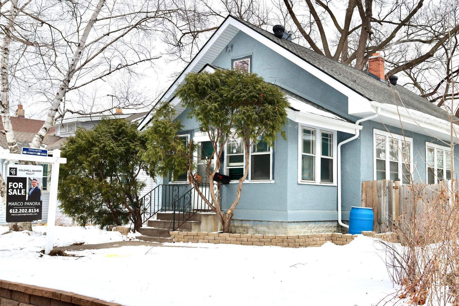 Property Photo:  2410 Ferrant Place  MN 55411 