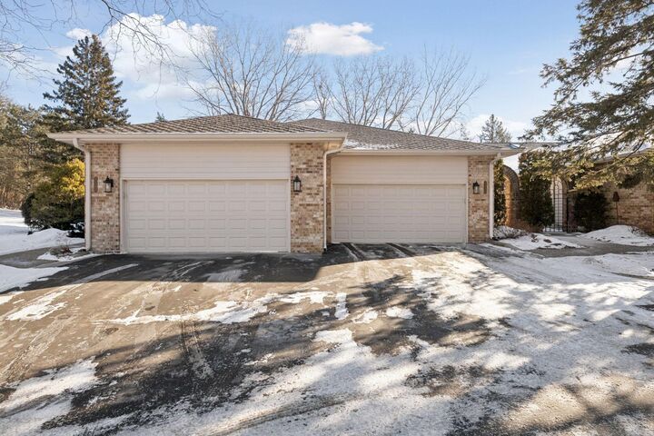 Property Photo:  7701 Pondwood Drive  MN 55439 