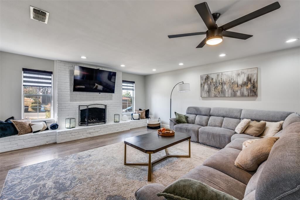 Property Photo:  348 Thompson Street  TX 76134 