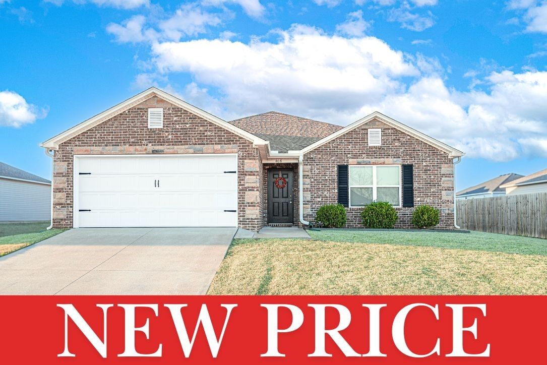 Property Photo:  408 W Pittsfield Street  AR 72761 