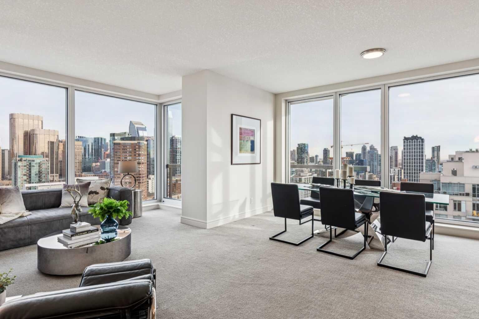 Property Photo:  817 15 Avenue SW 2000  AB T2R 0H8 