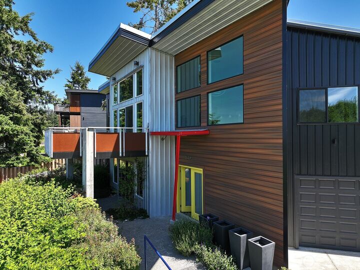 Property Photo:  1649  Stewart Road  WA 98249 