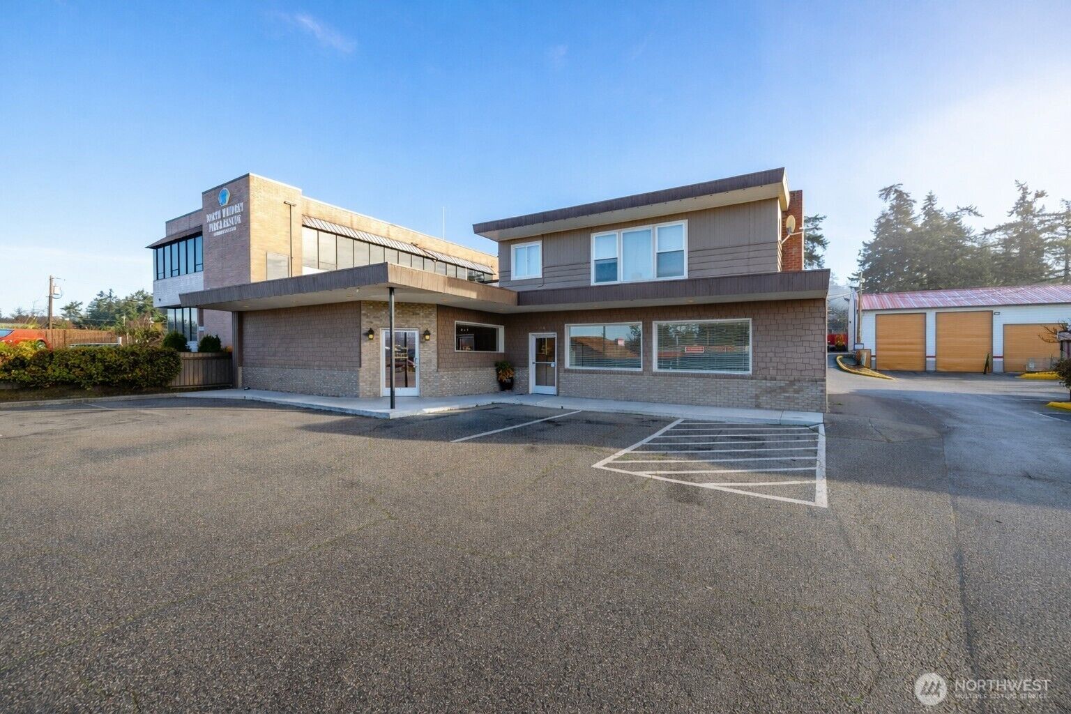 Property Photo:  746 NE Midway Boulevard  WA 98277 