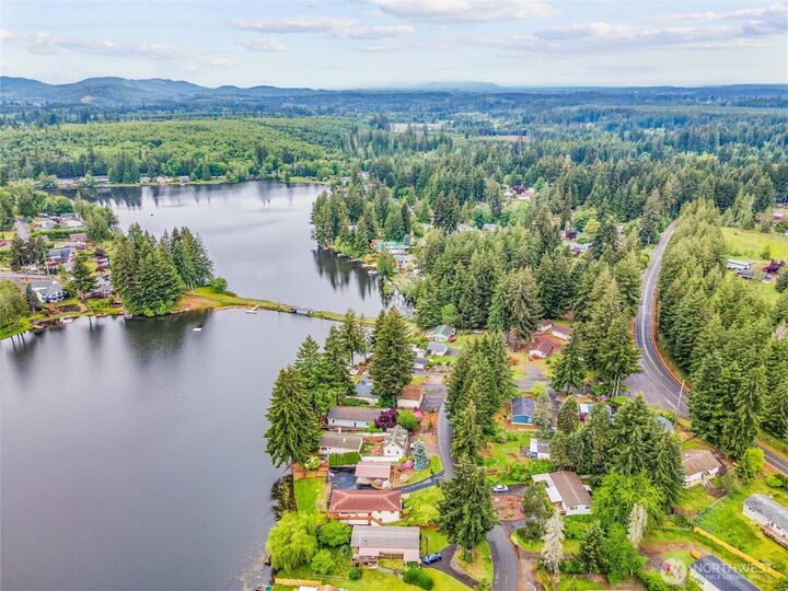 Property Photo:  50 SE Foxglove Court  WA 98584 