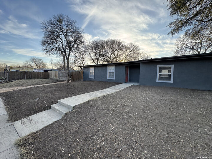 Property Photo:  558 Ferris  TX 78220 