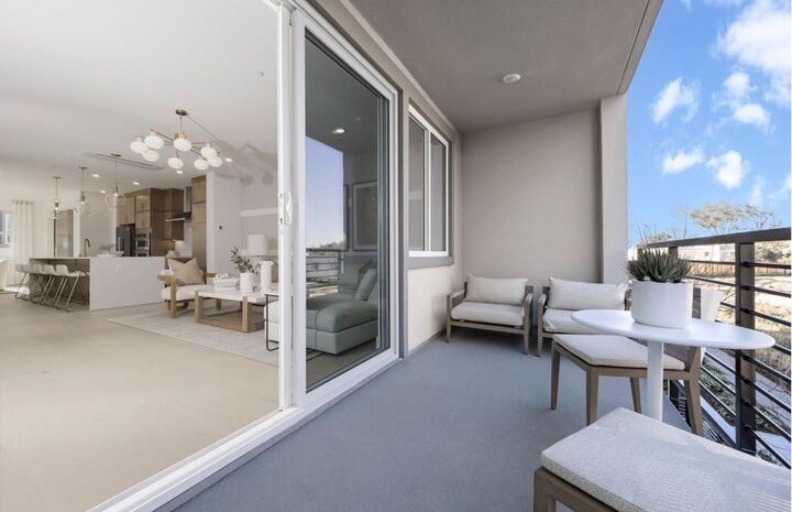 Property Photo:  287 Wagon Way 030-02 Plan 4  CA 95008 