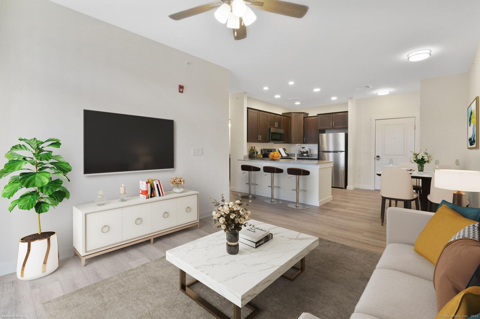 Property Photo:  280 Salmon Brook Street 4309  CT 06035 