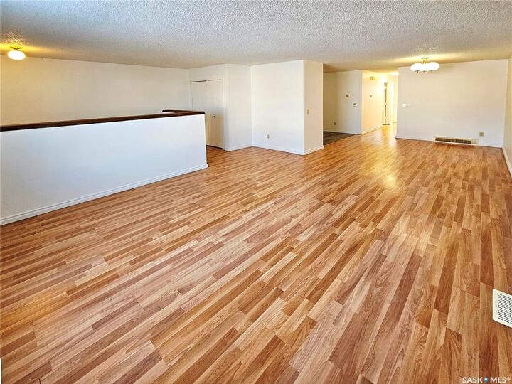 Property Photo:  244 Wakabayashi Way  SK S7K 7M3 
