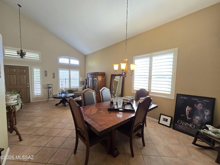 Property Photo:  860 S Lucinda Drive  AZ 85748 