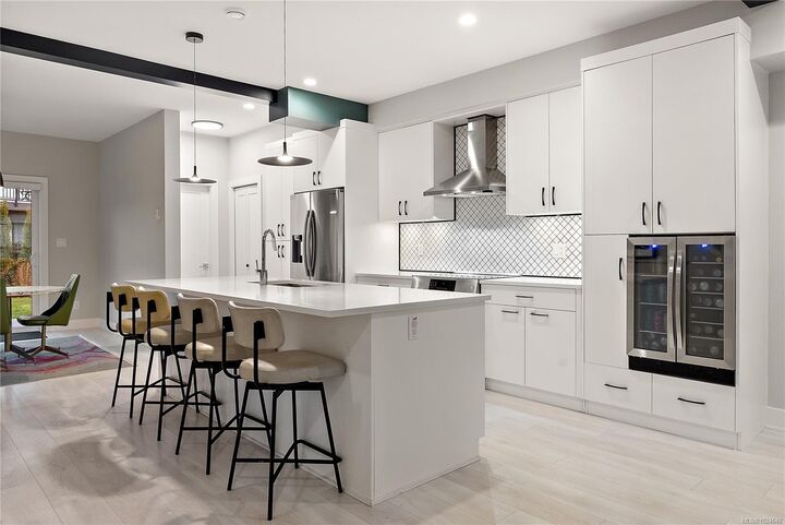 Property Photo:  2812 Lunar Crt  BC V9B 4M2 