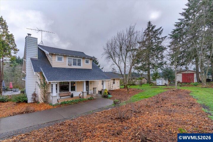 Property Photo: 8032 Liberty Rd S OR 97306