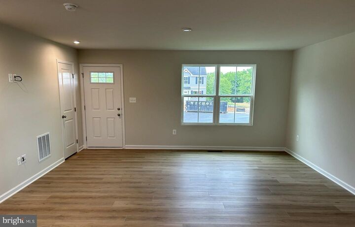 Property Photo: 11418 Colt Run VA 22407