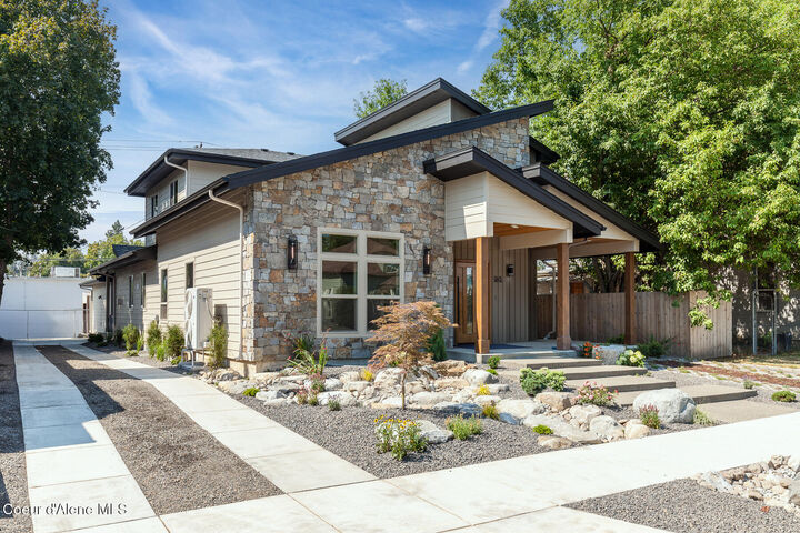 Property Photo:  945 N 5th St  ID 83814 
