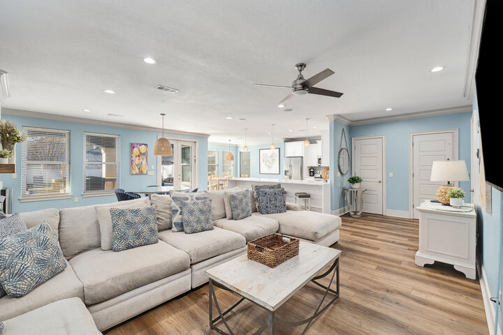 Property Photo:  92 Woodward Street  FL 32541 