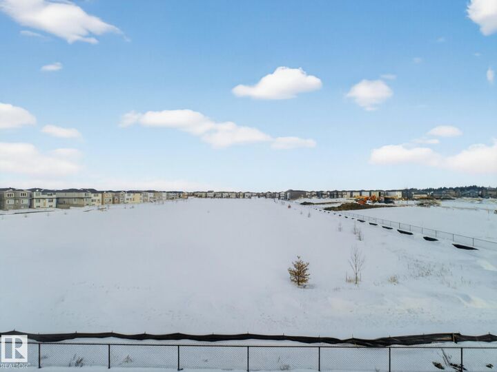 Property Photo:  6306 42 Avenue  AB T4X 2X5 