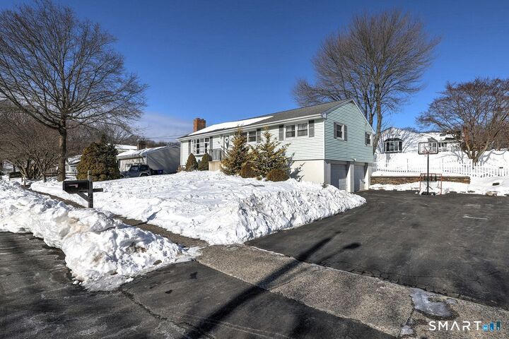 Property Photo:  280 Goldbach Drive  CT 06614 