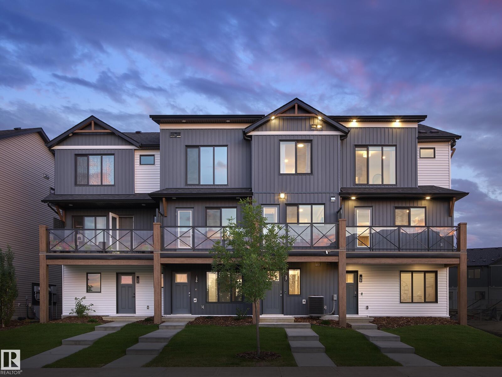 Property Photo: 531 Merlin Landing NW 10 AB T5S 0L9